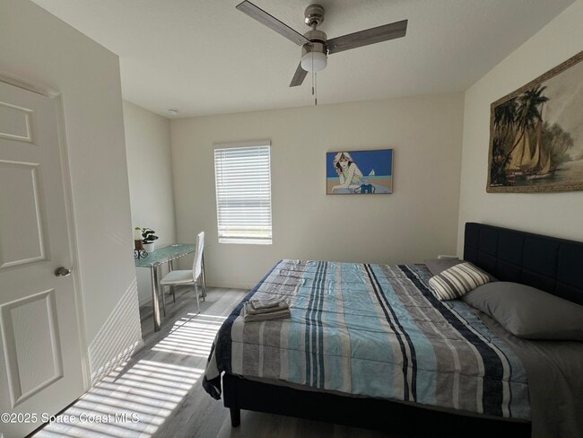 Building Photo - 976 Trinity St