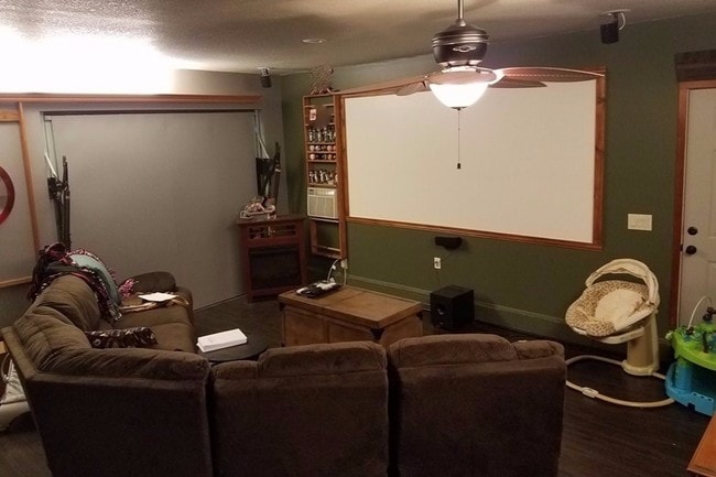 Bonus (Cinema) Room - 27711 Jade Ct