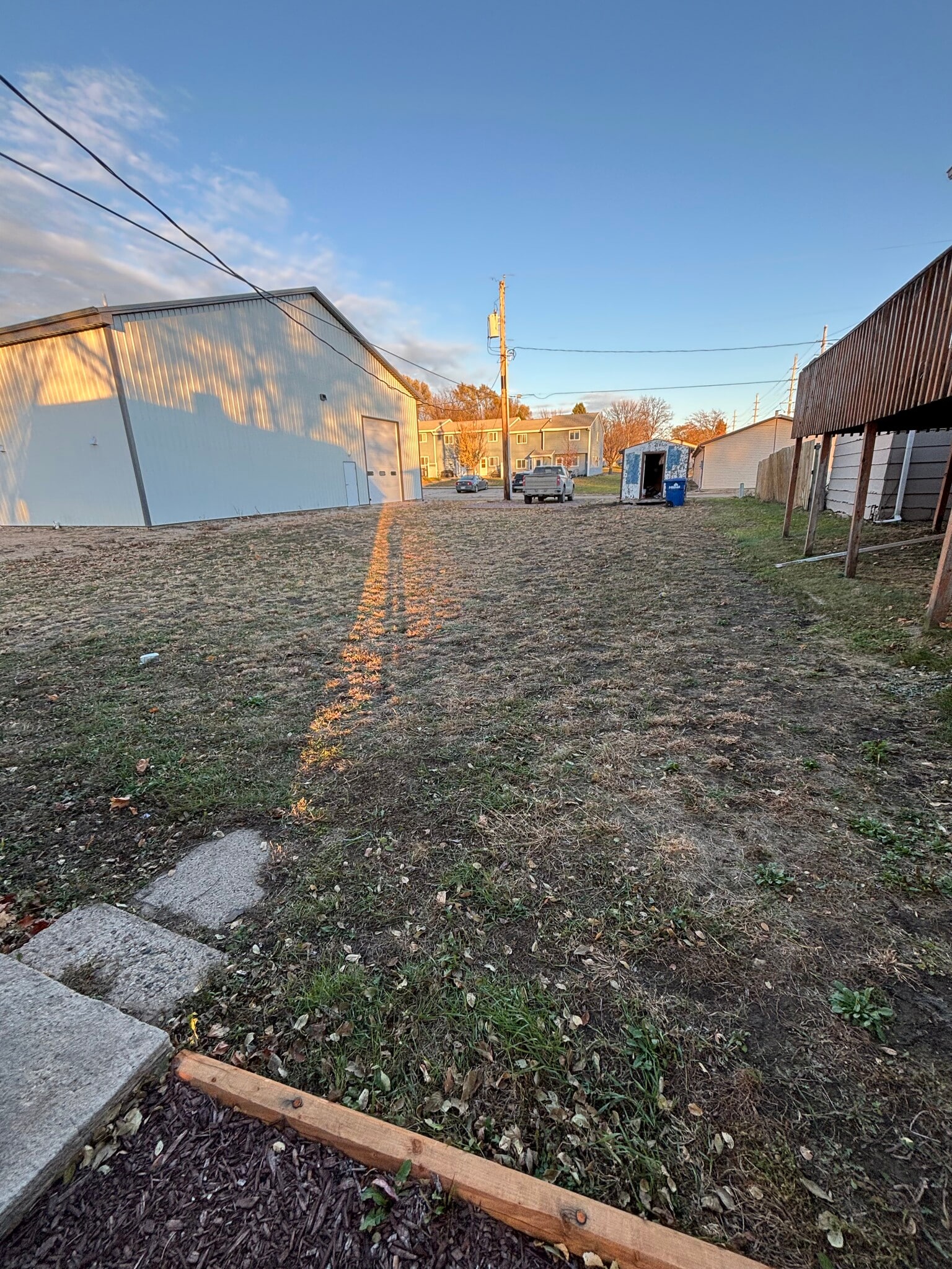 Building Photo - 620 S Rowley St