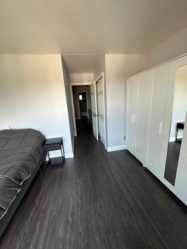 Building Photo - 8 Occident Ave