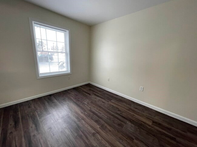 Building Photo - 20 Sentinel Court