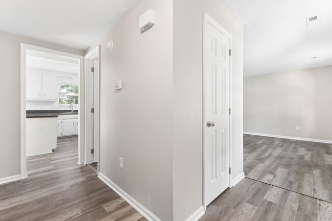 Building Photo - 5 Longleaf Ct