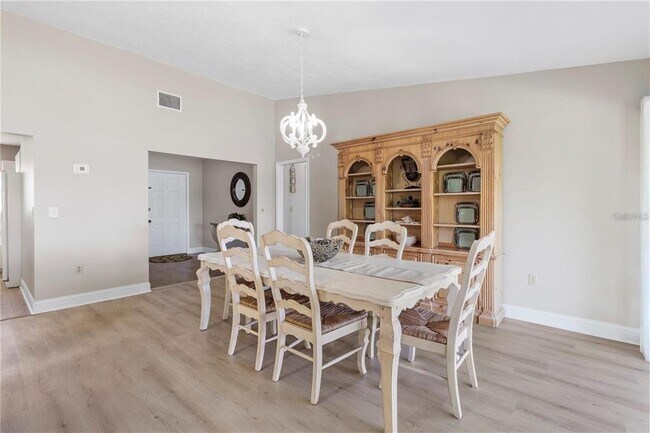 Building Photo - 5207 88th St W