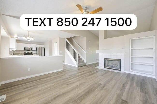 Building Photo - 3842 Primrose Ln