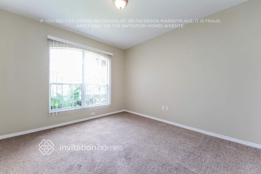 Building Photo - 16000 Arrowhead Trail