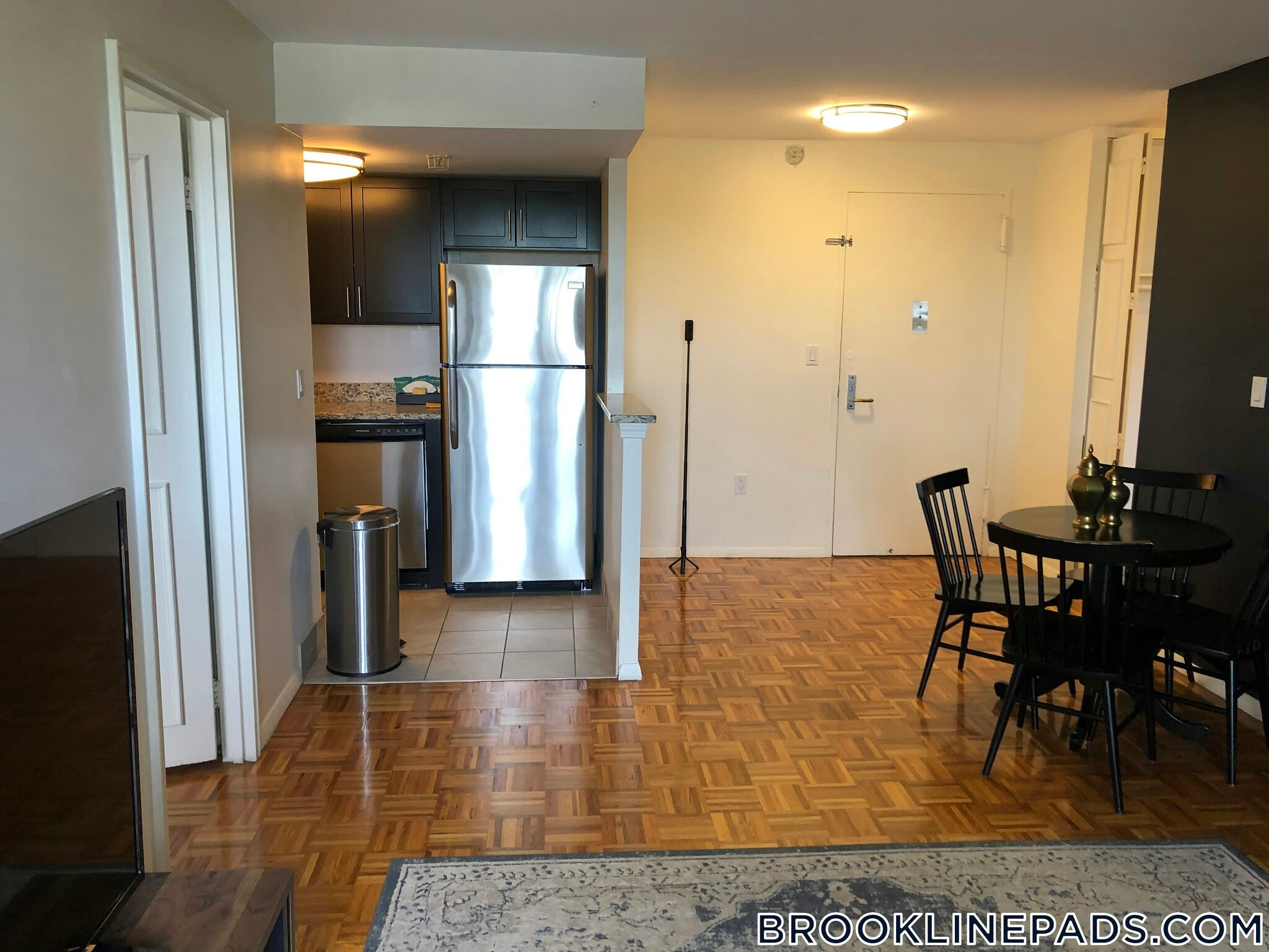 Building Photo - 185 Freeman St