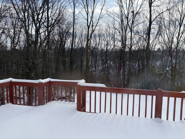 Building Photo - 2341 Oaktree Pl