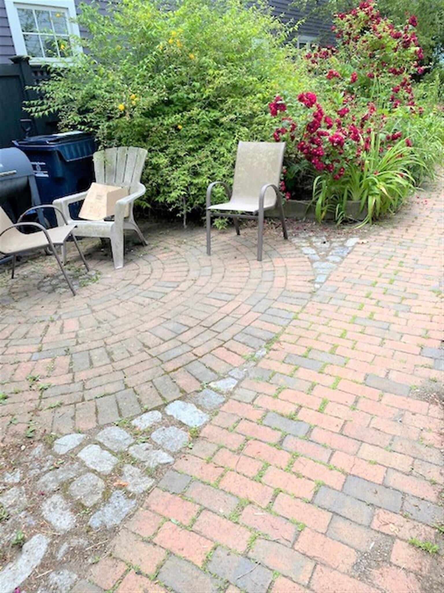 Building Photo - 61 6th St