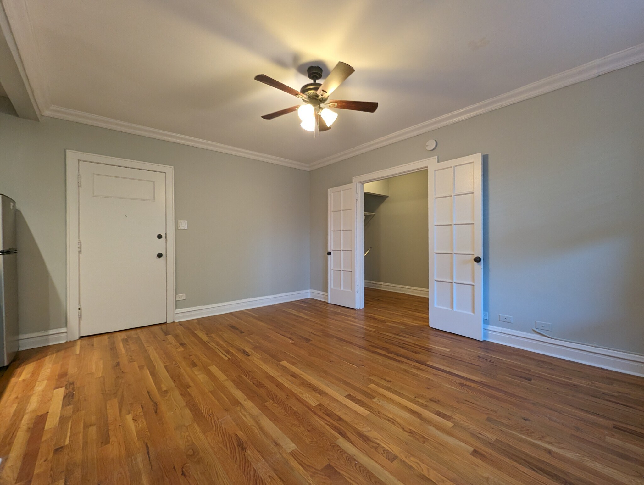 Building Photo - 4743 N Hermitage Ave