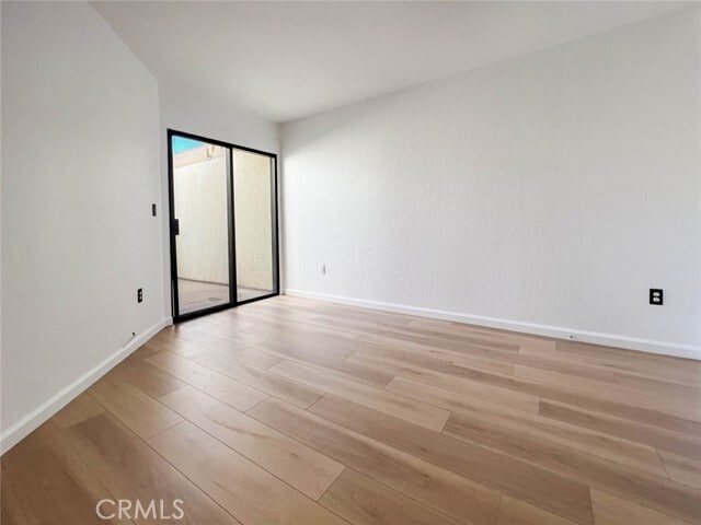 Building Photo - 10229 Variel Ave