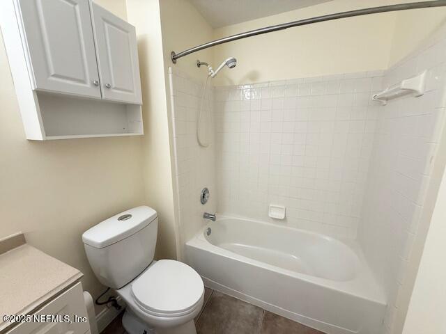 Building Photo - 440 Crescent Pond Dr
