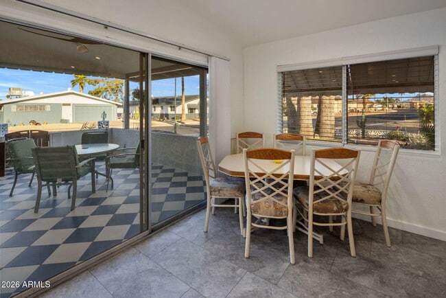 Building Photo - 2311 N Gayridge Rd