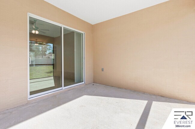 Building Photo - 30 Rambling Ln