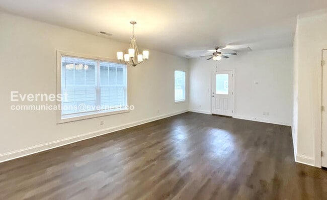 Building Photo - 1604 McBrien Rd