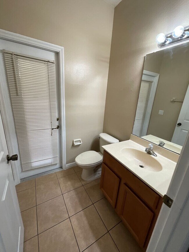 Building Photo - Beautiful Corner Lot