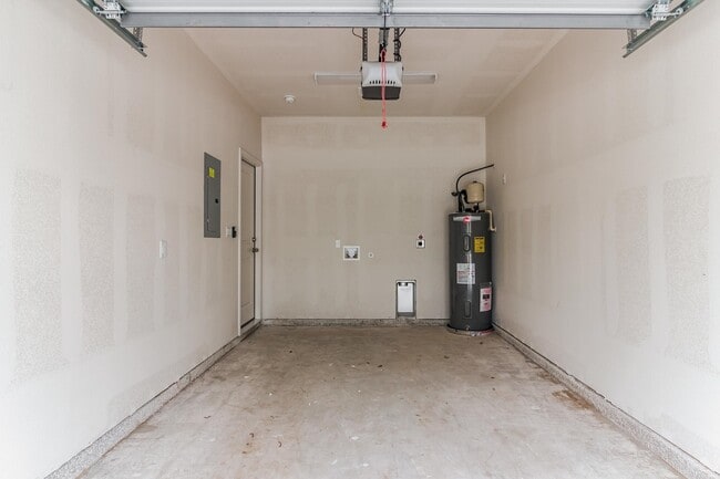 Building Photo - 106 Peruna Dr