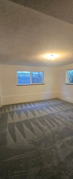 Building Photo - 2020 151st Ave SE