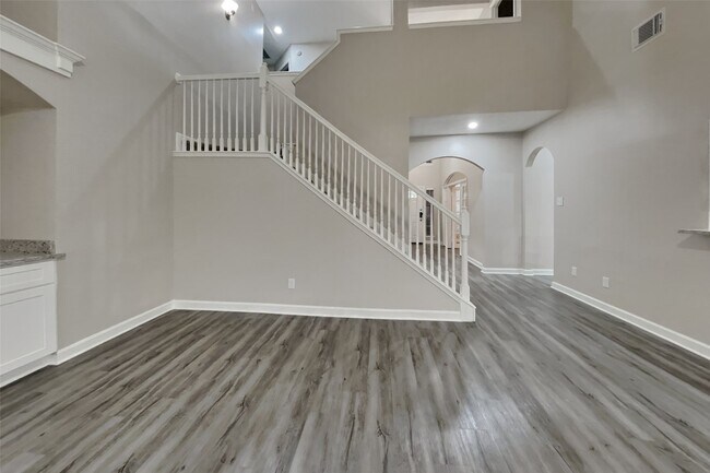 Building Photo - 7806 Autumn Hollow Ln