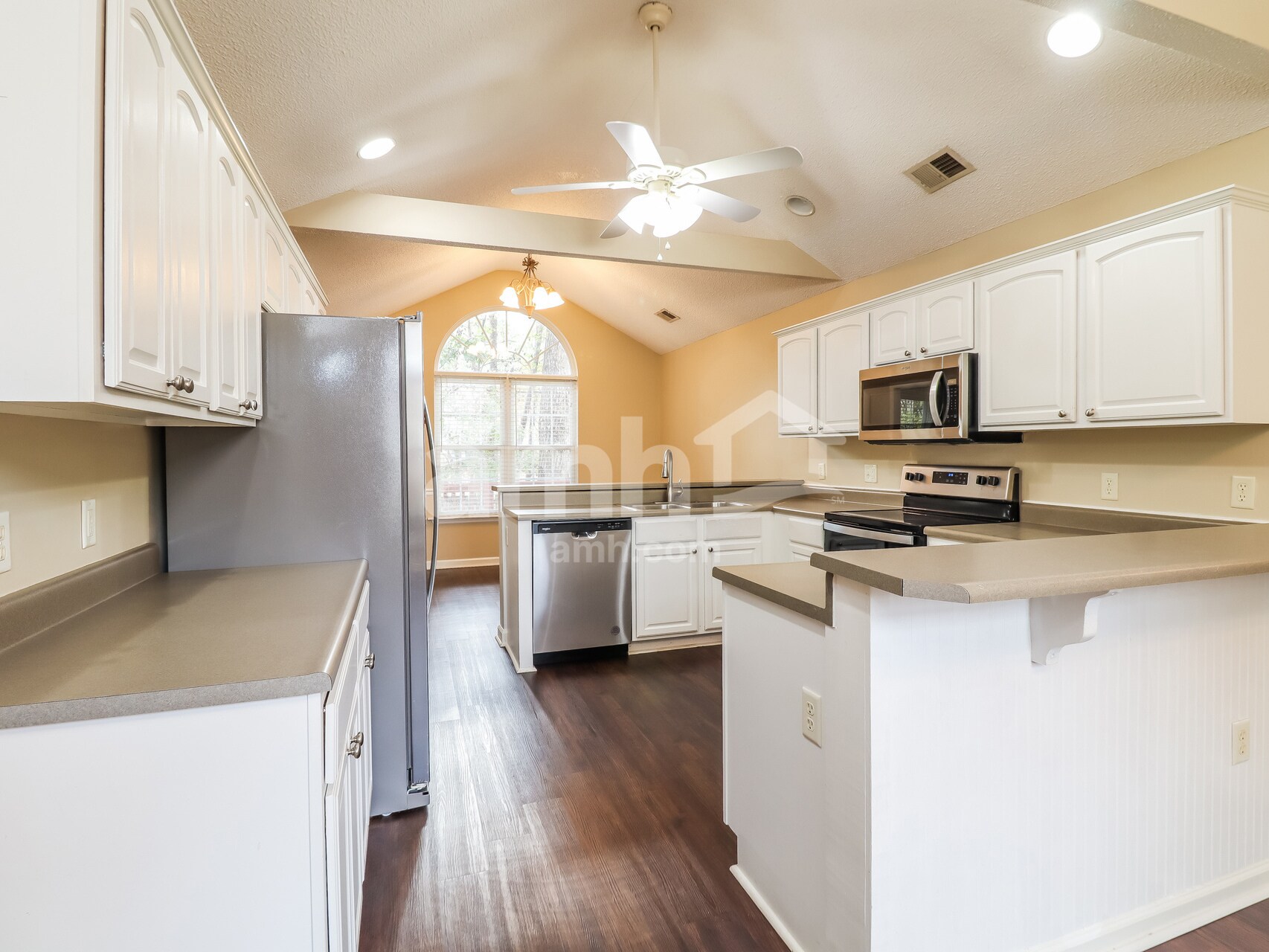 Building Photo - 44 Westminister Pl