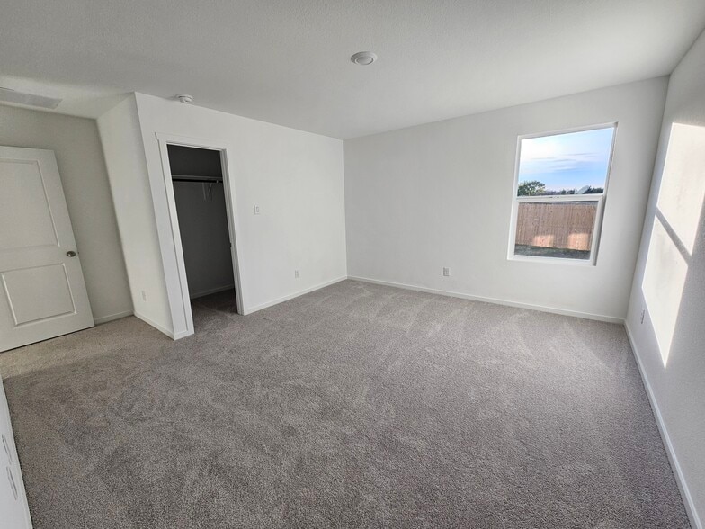 Primary Bed - 302 Asterwood Ln