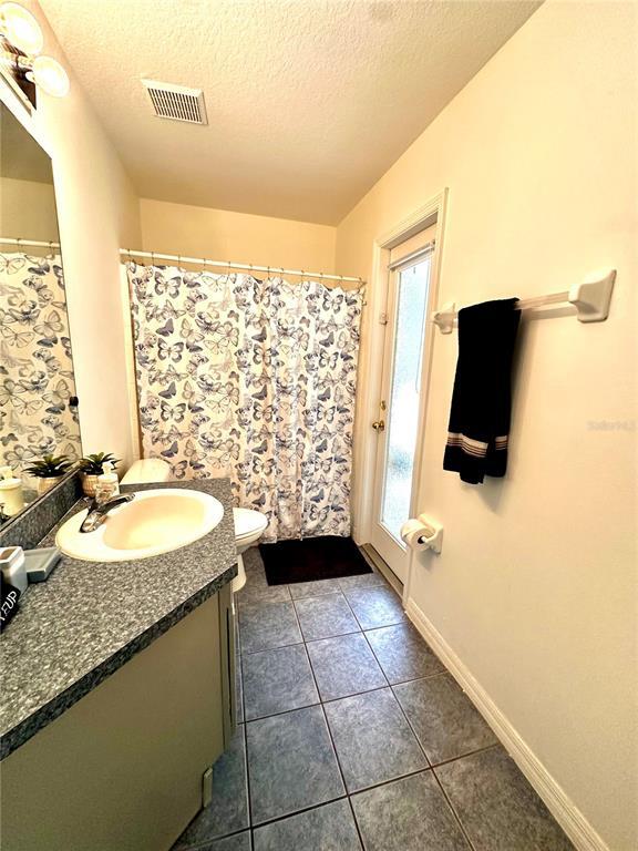Building Photo - 893 Sandy Ridge Dr