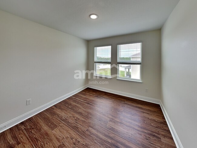 Building Photo - 1038 Summer Stone Lp