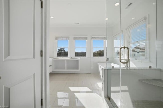 Building Photo - 508 Virginia Dare Dr