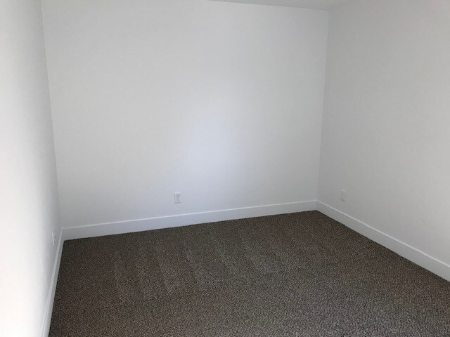 Bedroom #1 - 534 E Chubbuck Rd