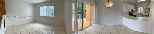 Building Photo - 6225 SW Kendale Lakes Cir