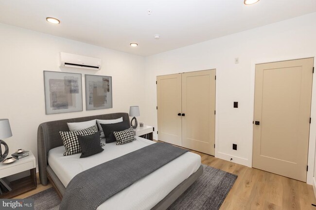 Building Photo - 2207 N 4th St