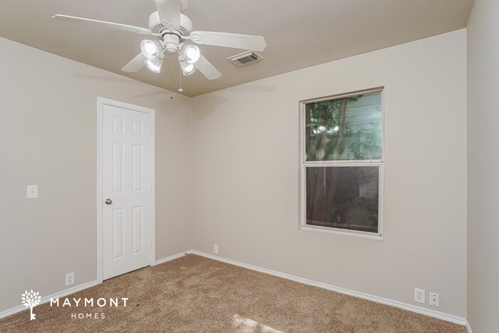 Building Photo - 9011 Timber Laurel
