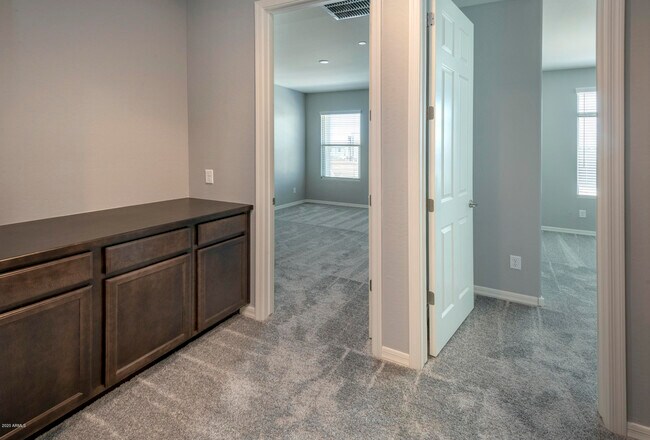 Building Photo - 25429 N 19th Ln