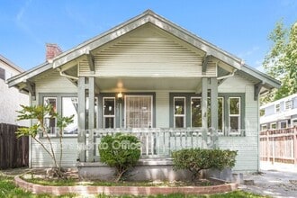 Building Photo - 2625 D St