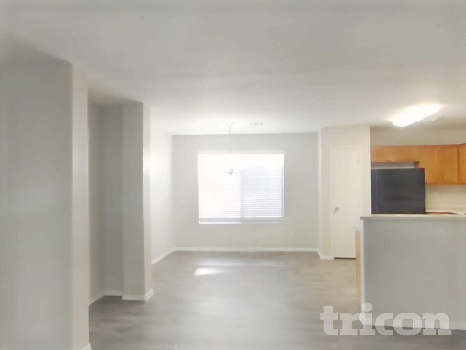 Building Photo - 11445 W Cambridge Ave