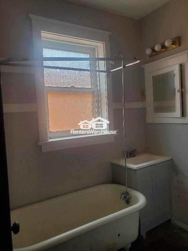 Building Photo - 4522 Pennsylvania Ave