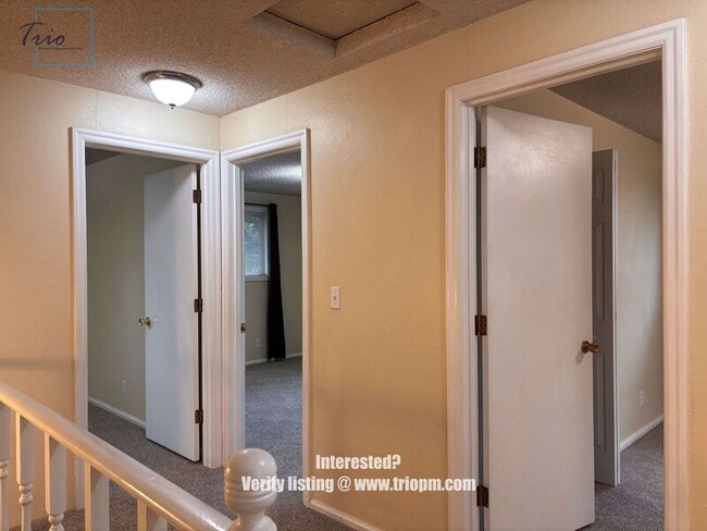 Building Photo - 1398 Corum Ave