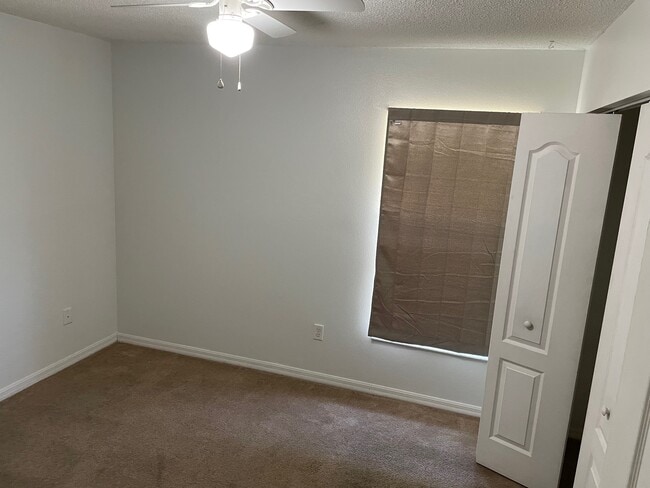 Second Bedroom - 424 N Savary Ave