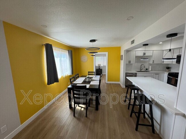 Building Photo - 66735 Buena Vista Ave