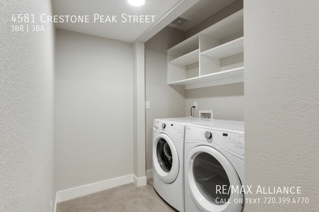 Building Photo - 4581 Crestone Peak St