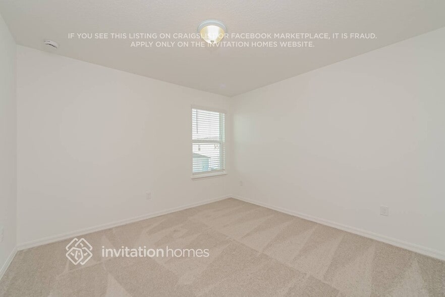 Building Photo - 5825 Sagebrush Aly