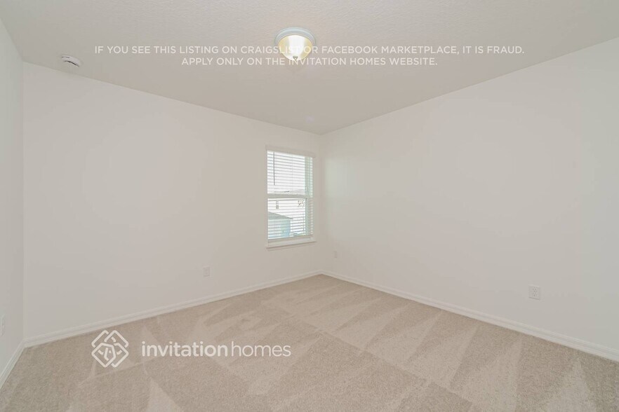 Building Photo - 5830 Sagebrush Aly