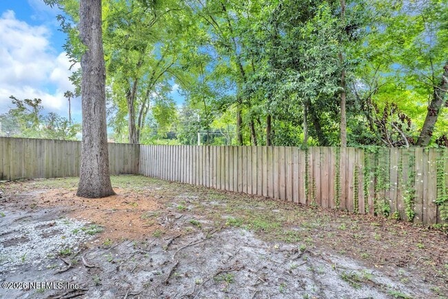 Building Photo - 3105 Coral Reef Dr