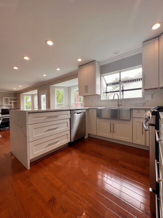 Building Photo - 12790 Polo Parc Dr