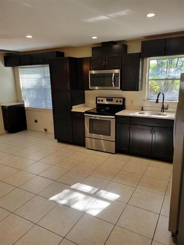 Building Photo - 3159 Southlake Park Dr