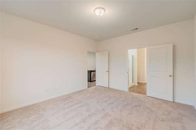 Building Photo - 730 Wilshire Dr