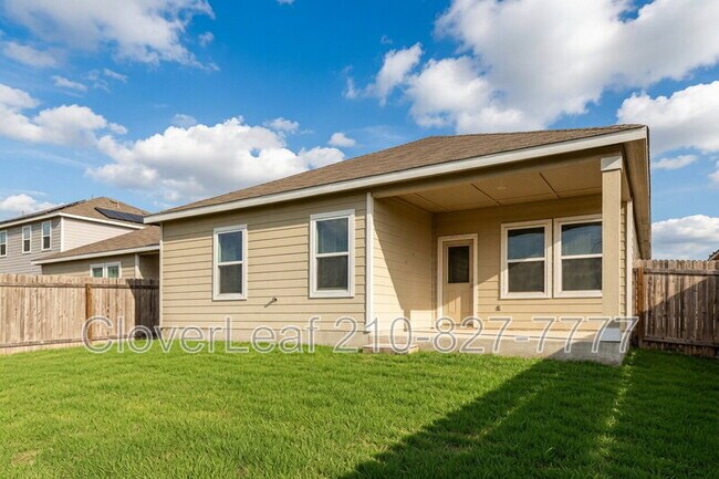 Building Photo - 8360 Falcon Meadow Dr