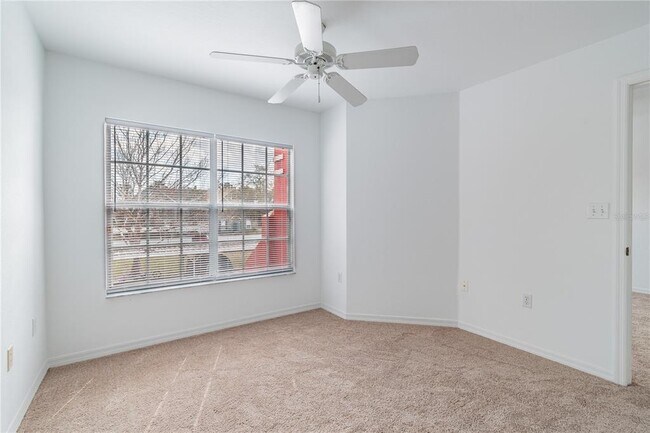 Building Photo - 9632 Lake Chase Island Way