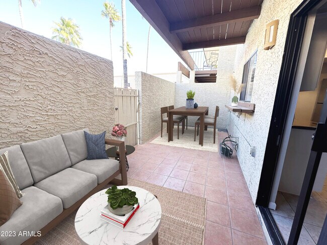 Building Photo - 16510 E Palisades Blvd