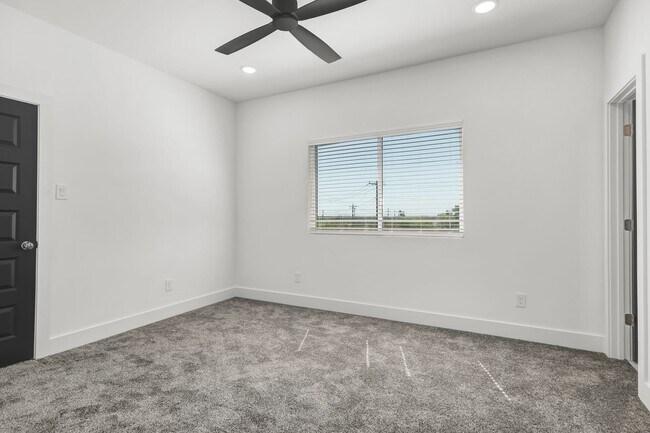 Building Photo - 3002 Alpha Wolf Ct