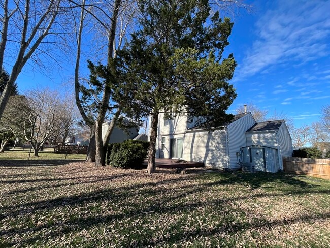 Building Photo - 1132 Crimson Ct